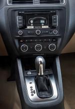 Volkswagen Jetta Hybrid 2012 года